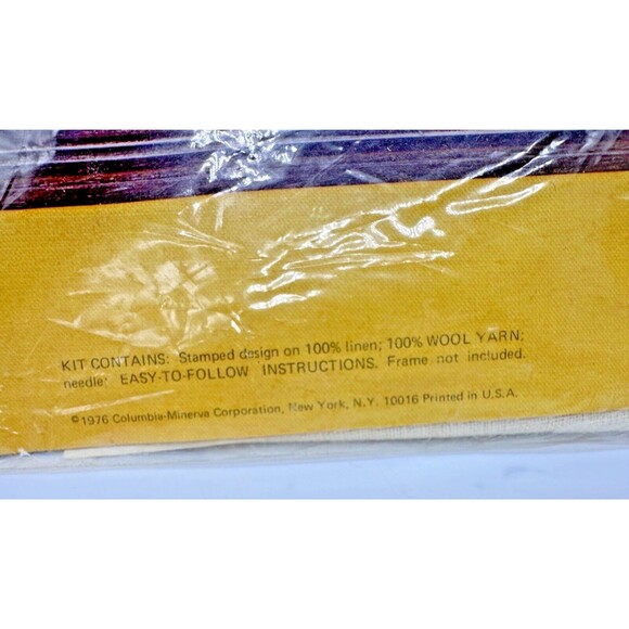 1976 Columbia Minerva Crewel STRAW FLORAL BASKET Kit 7648 Erica Wilson New RARE - Picture 3 of 5